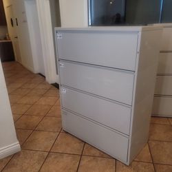 Lateral 4 Drawer File Cabinet