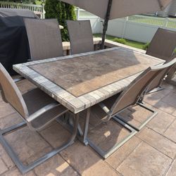 Patio Table w/ 6 Metal Chairs