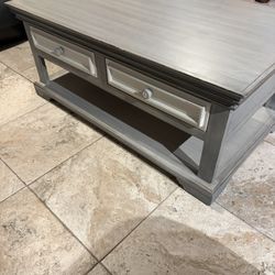 Rustic coffee table with drawers