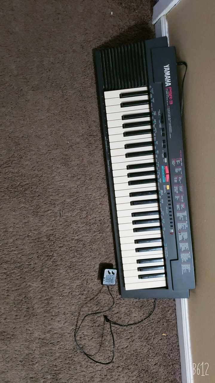 Electric piano and battery