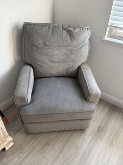 Recliner Chair