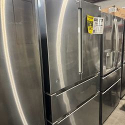 Costco refrigerators like new different prices each not actually $123