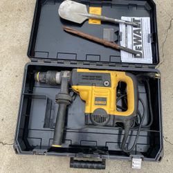DeWalt Rotary hammer 
