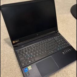 Predator Helios 300 