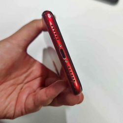 iPhone 11 64 GB Unlocked