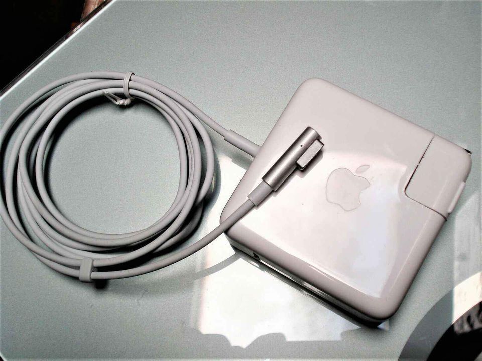 Original 85W MagSafe Power Adapter Charger For MacBook Pro Retina 15 17 inch 2007 2008 2009 2010 2011 A1343