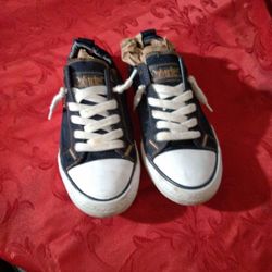 Levi's Women's Blue Canvas 