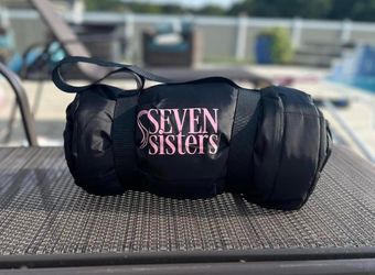 Weighted & Waterproof Outdoor Blanket