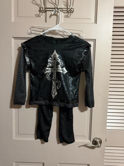 Spirit Halloween Kids Evil Knight Costume Size Small