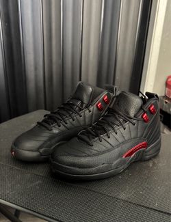 Air Jordan 12”Bloodline” Size 4.5Y/6W