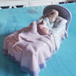 Lladro Figurine Cozy Companions #6540 Sleeping Girl With Kitty Cat Animal Lover Kendall Area 