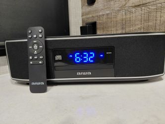 Aiwa CD player and AM/FM radio Bluetooth