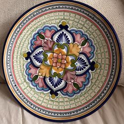 HERNANDEZ Puebla Mexico Talavera Signed Pottery Plate colorful 