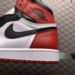 Jordan 1 Black Toe 39