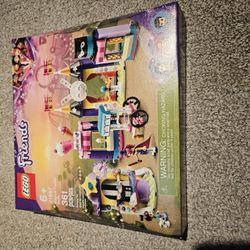 Lego 41687 Friends Magical Funfair Stalls
