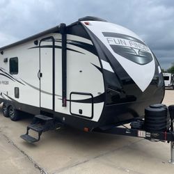 2020 CRUISER RV FUN FINDER 25RS