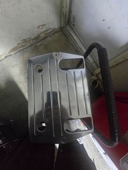 Battery tray