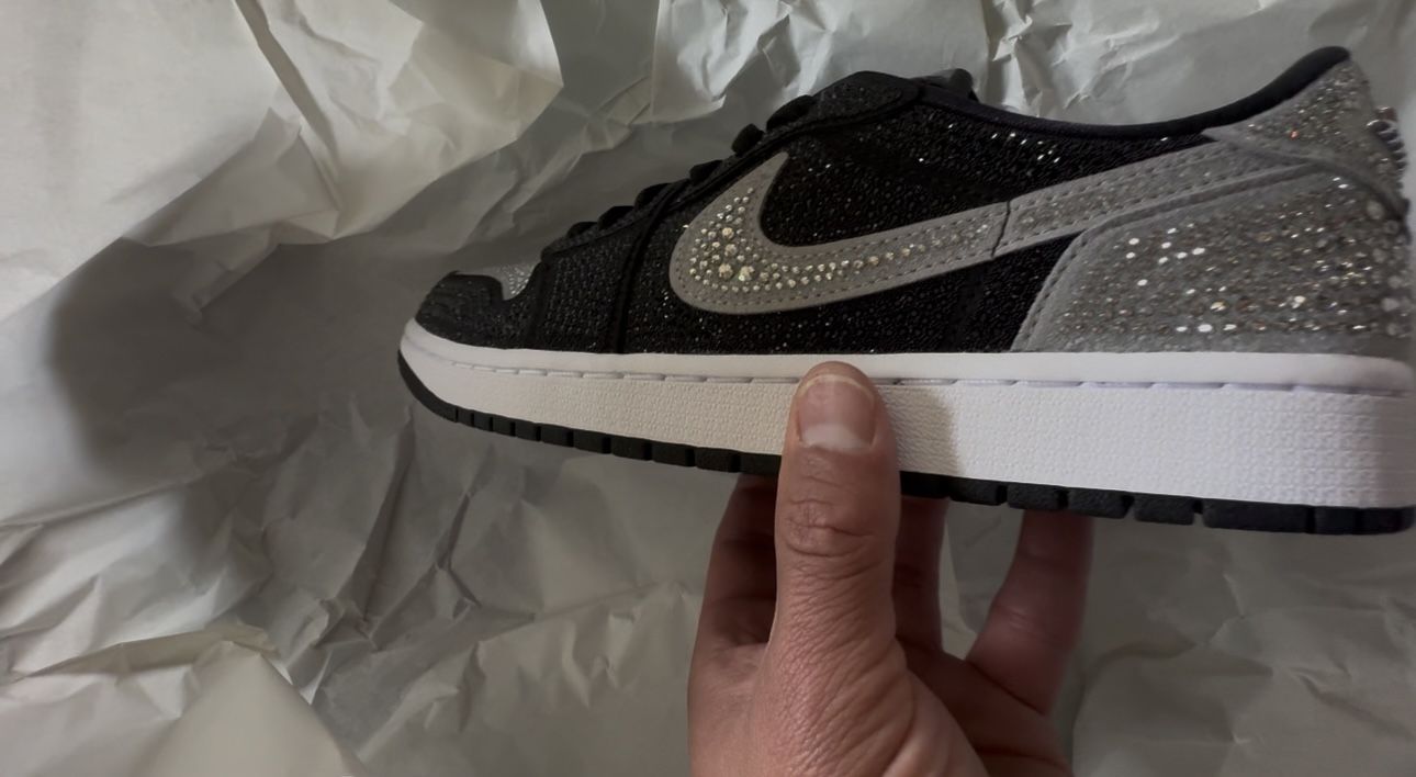 Air Jordan 1 Low X Swarovski Men’s 9