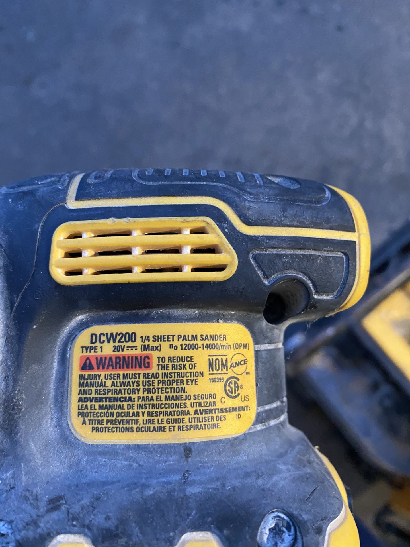 DeWalt Battery Powered Sander