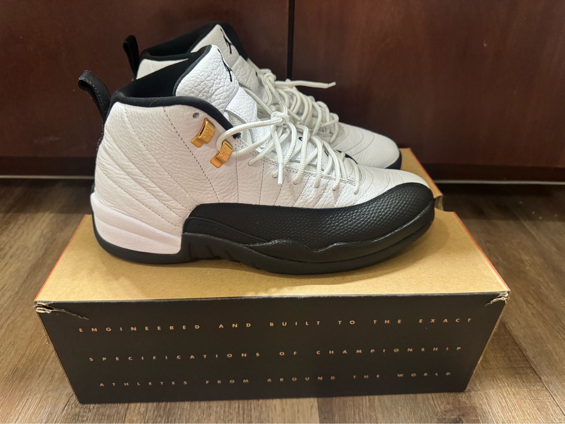 Air Jordan Retro 12 Taxi