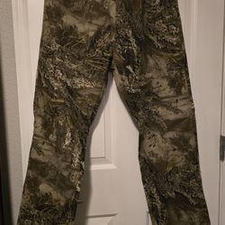 Realtree Pants, Fleece Jacket, Shirt/ Sportsman's Wearhouse Hoodie