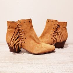 Sam Edelman booties (size 6)