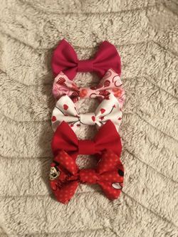 Valentine’s Day bows