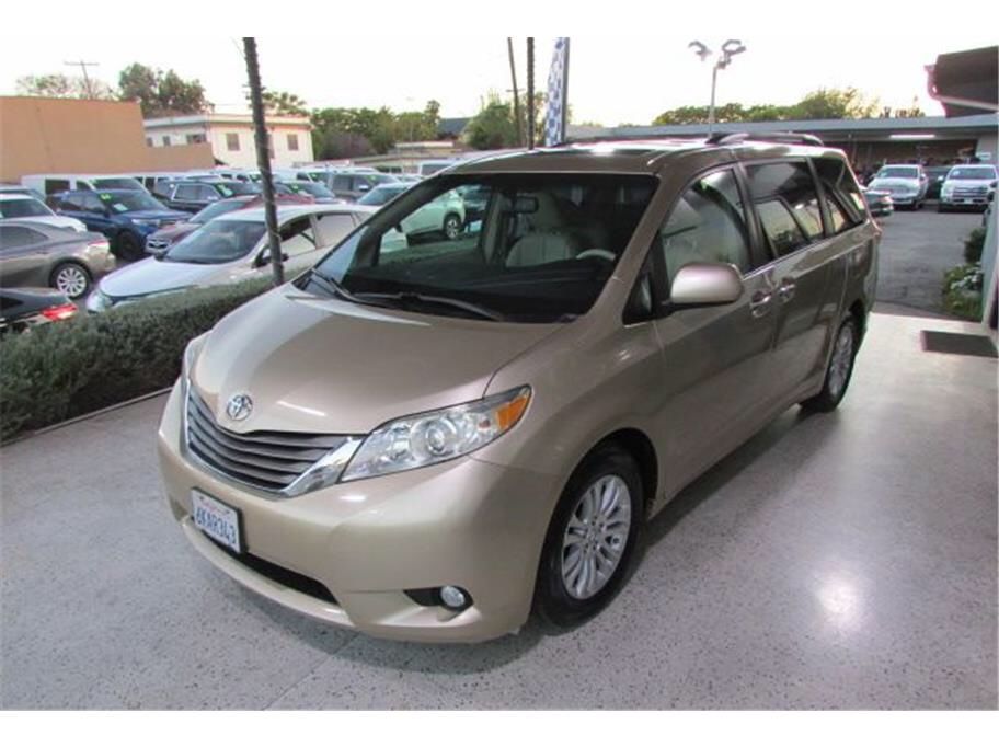 2011 Toyota Sienna