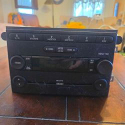 Ford radio