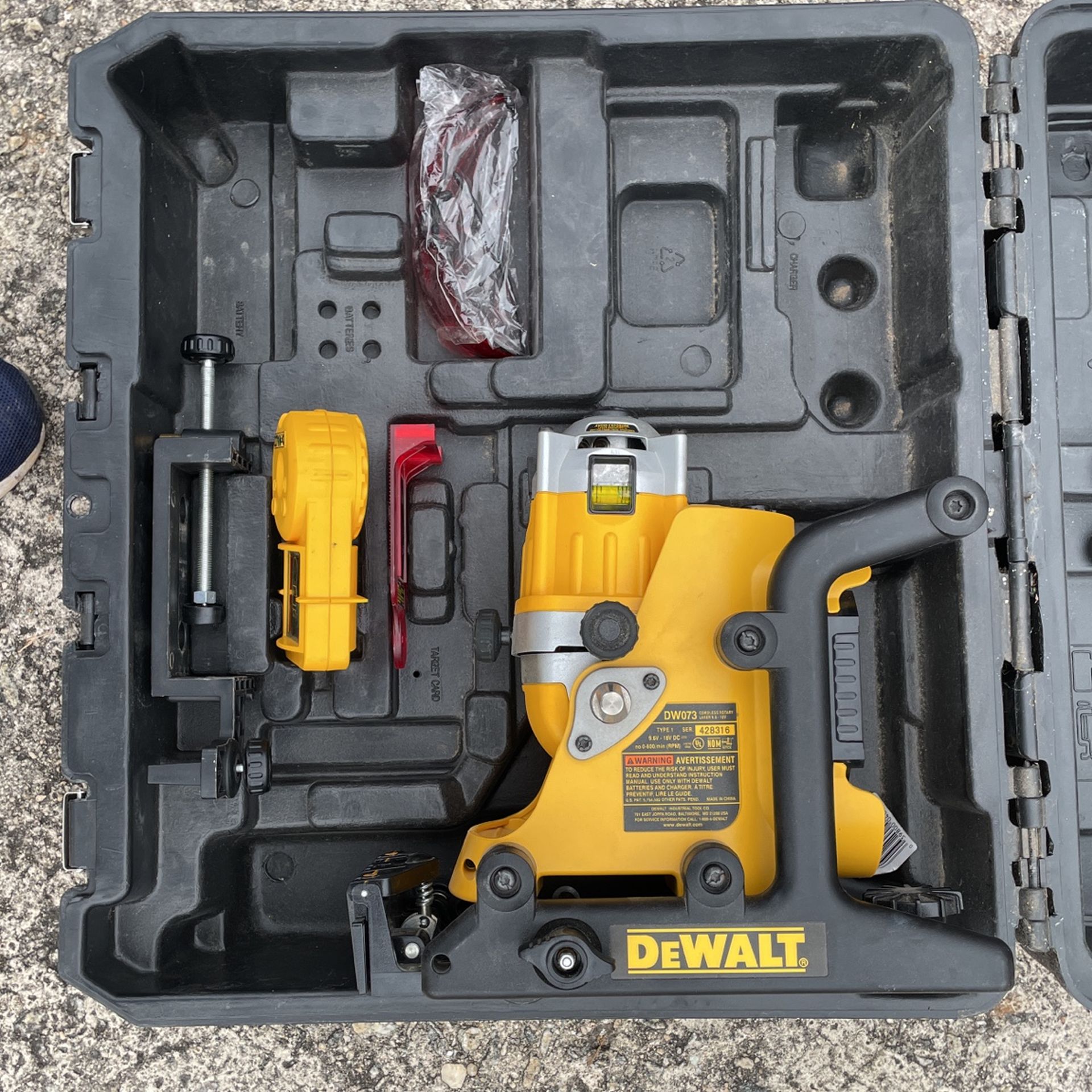 Dewalt Laser.