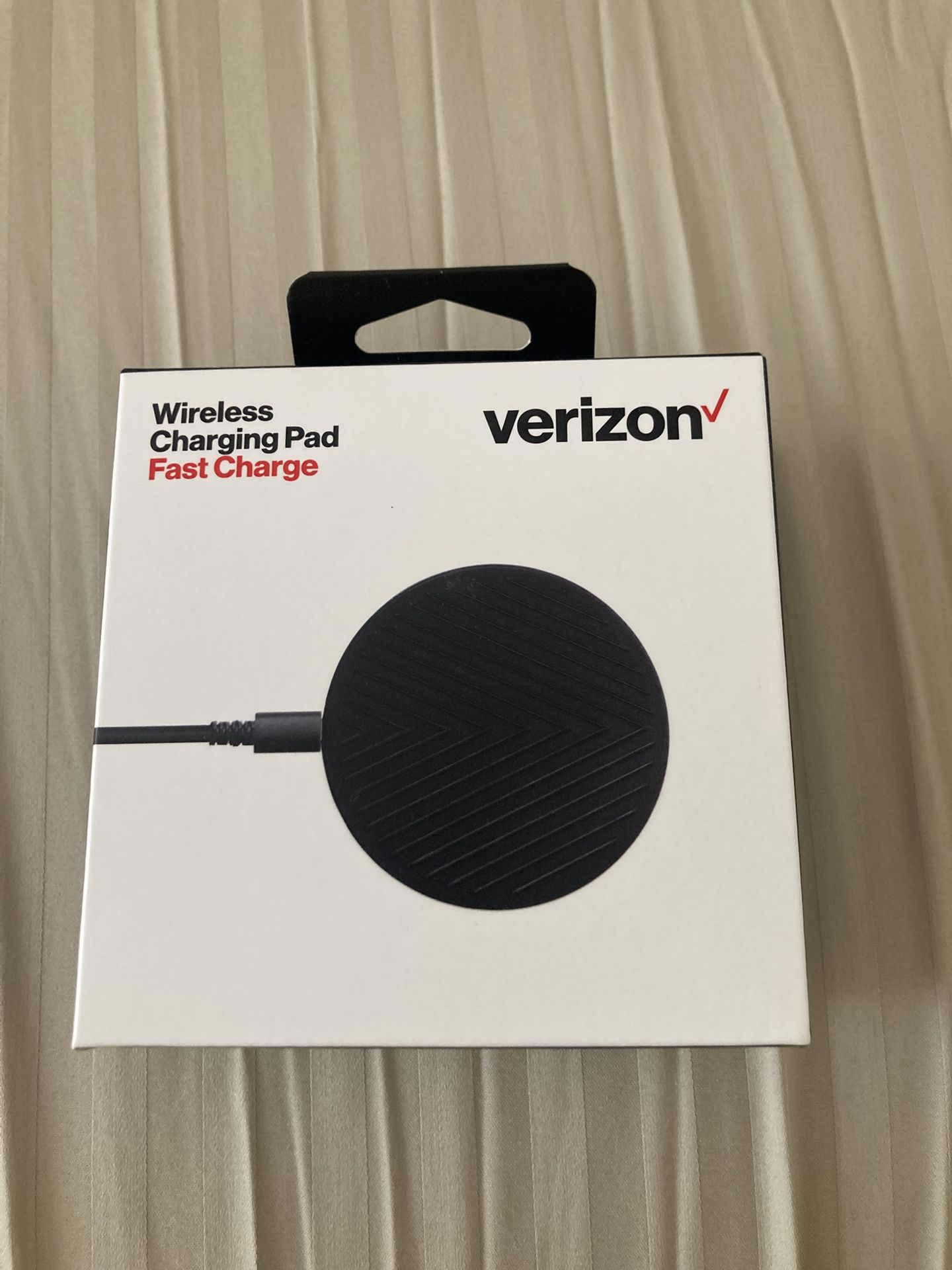 New Verizon Wireless Charging Pad With Fast Charger