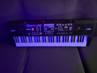 Electronic Keyboard (Plixio Sound Master)