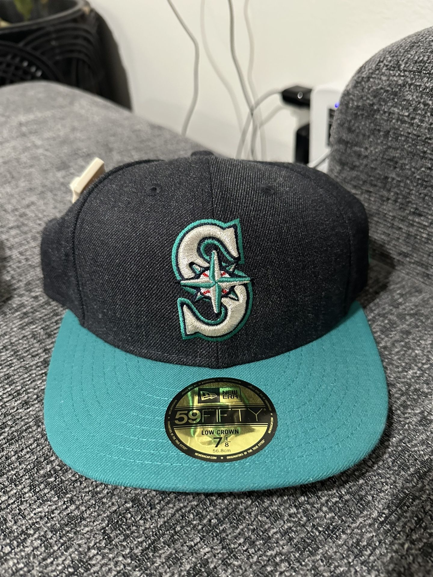 Authentic MLB New Era Hats
