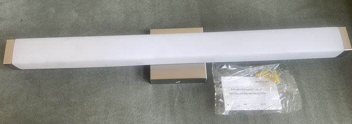 Bathroom vanity light (LED)