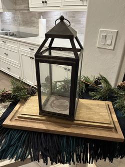 Nice Bronze Metal Lantern 