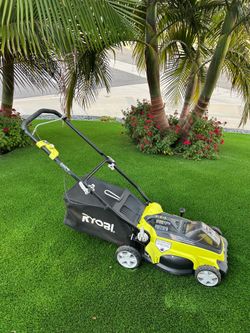 Ryobi ONE+ 18V Cordless Lawn Mower Kit - Includes Battery, Charger & Bag!