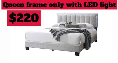 Queen bedframe