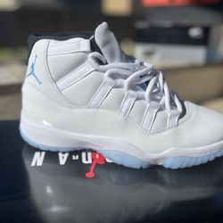 Jordan 11 Legend Blue 