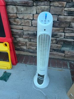 Fan with remote