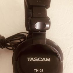 Tascam Studio Headphones