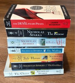 6 Nicholas Sparks books & The Devil Wears Prada