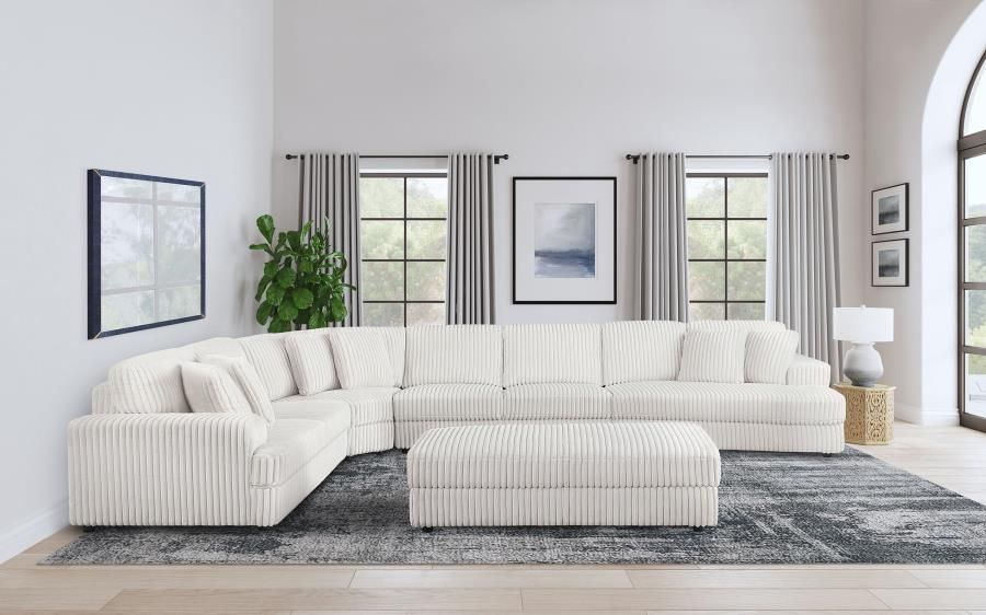 New Corduroy Sectional. Ivory Or Black. 122x173.5x35H. Free Delivery!