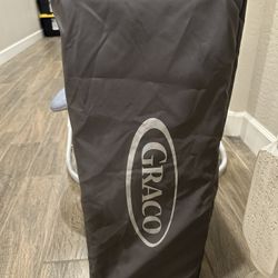 Graco Pack And Play 