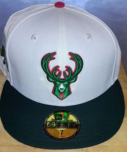 Milwaukee Bucks hat size 7