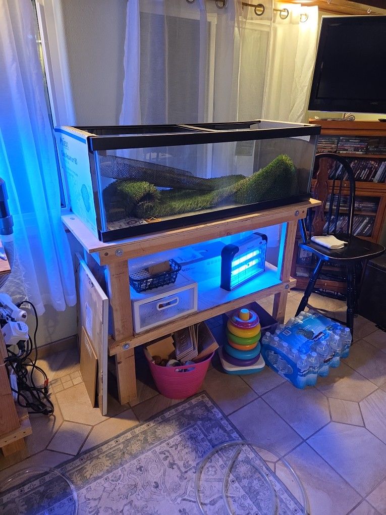 Aquarium 60 Gallon