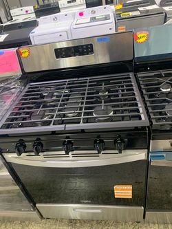 Whirlpool Stainless Steel Gas Range- Great Deal!