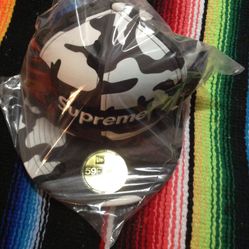 Supreme Fw20 Windstopper Earflap Box Logo New Era Snow Camo sz 7 1/4