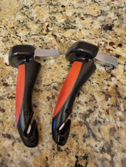 (2) Car Canes