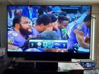 73"MITSUBISHI 1080P DIGITAL LASER PROJECTION HDTV WITH MATCHING STAND AND ROKU REMOTE CONTROL STREAMING STICK $300 FINAL PRICE 