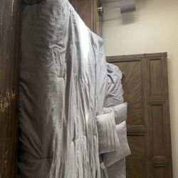 3 Piece King Bedroom Set 